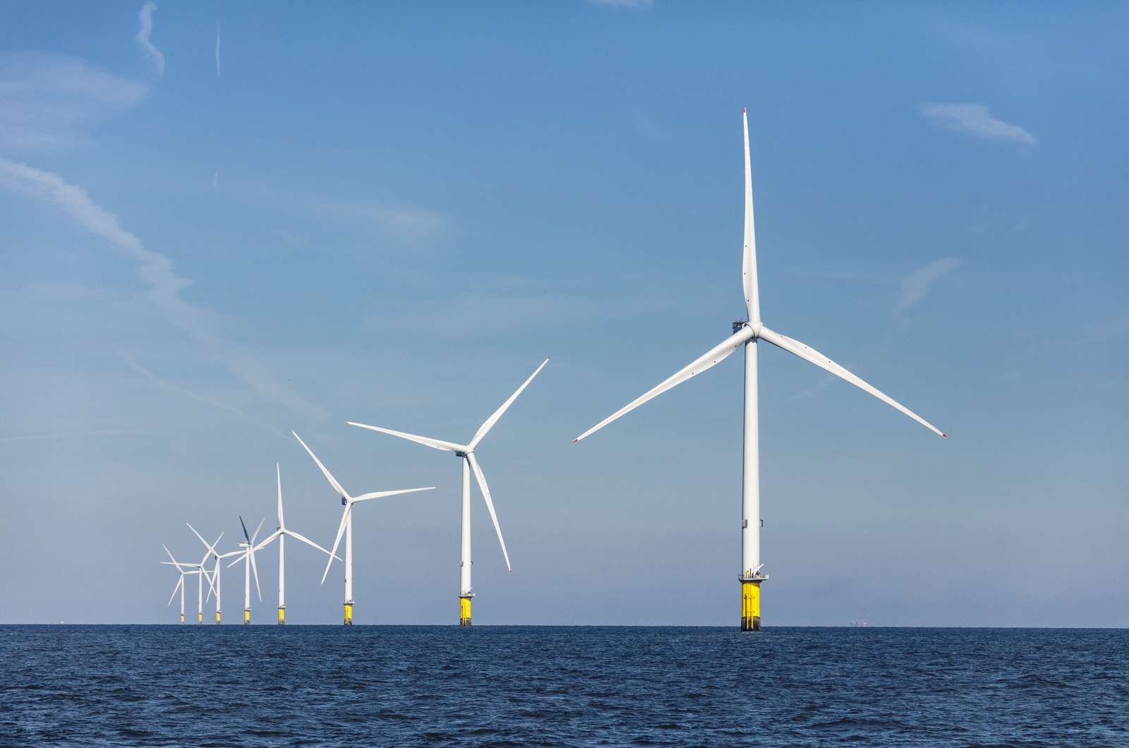 Fibre splicing and testing for wind farm and solar site networks by Smart WiFi Solutions